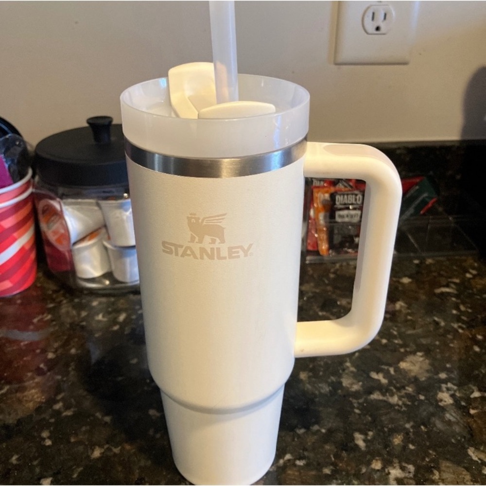 Brand new Stanley 30oz tumbler